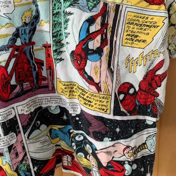 superhero comic book crop top - Picture 2 of 5